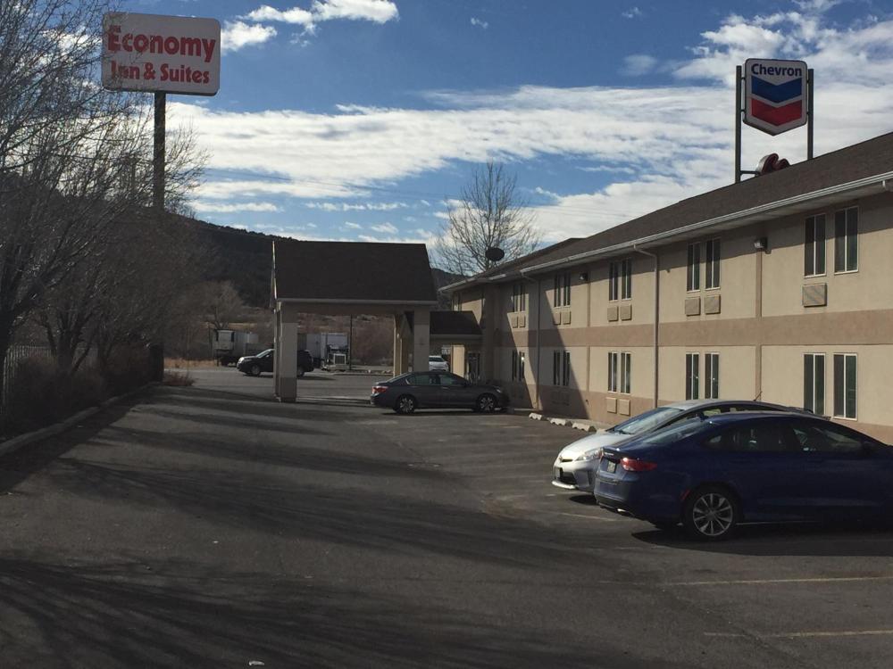 Economy Inn & Suites